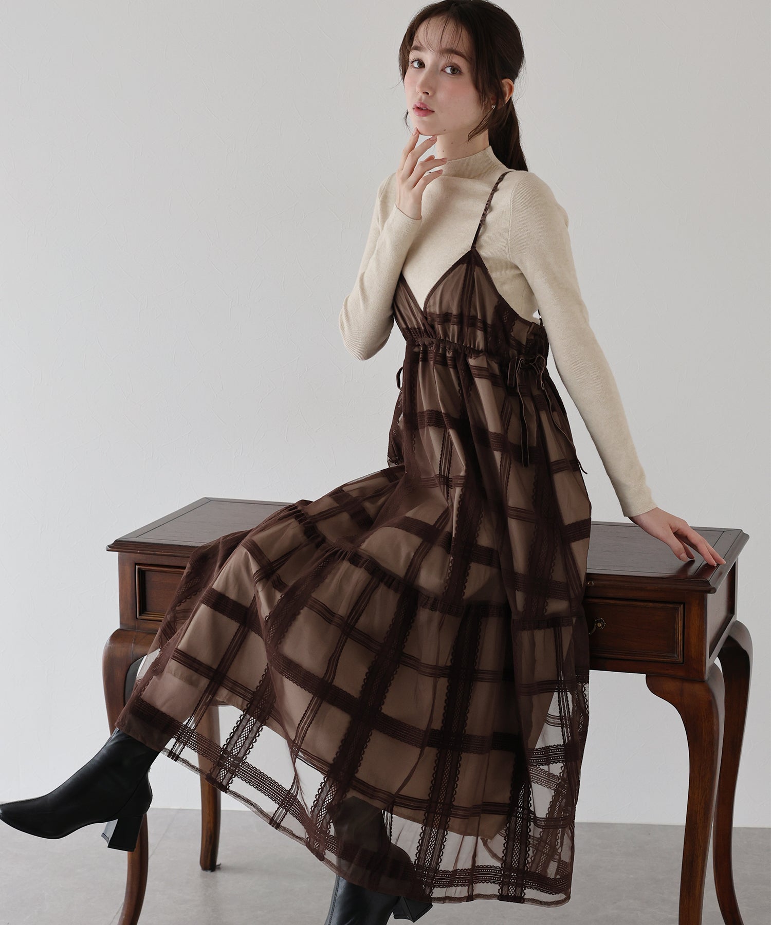 フロッキーチェックキャミワンピース