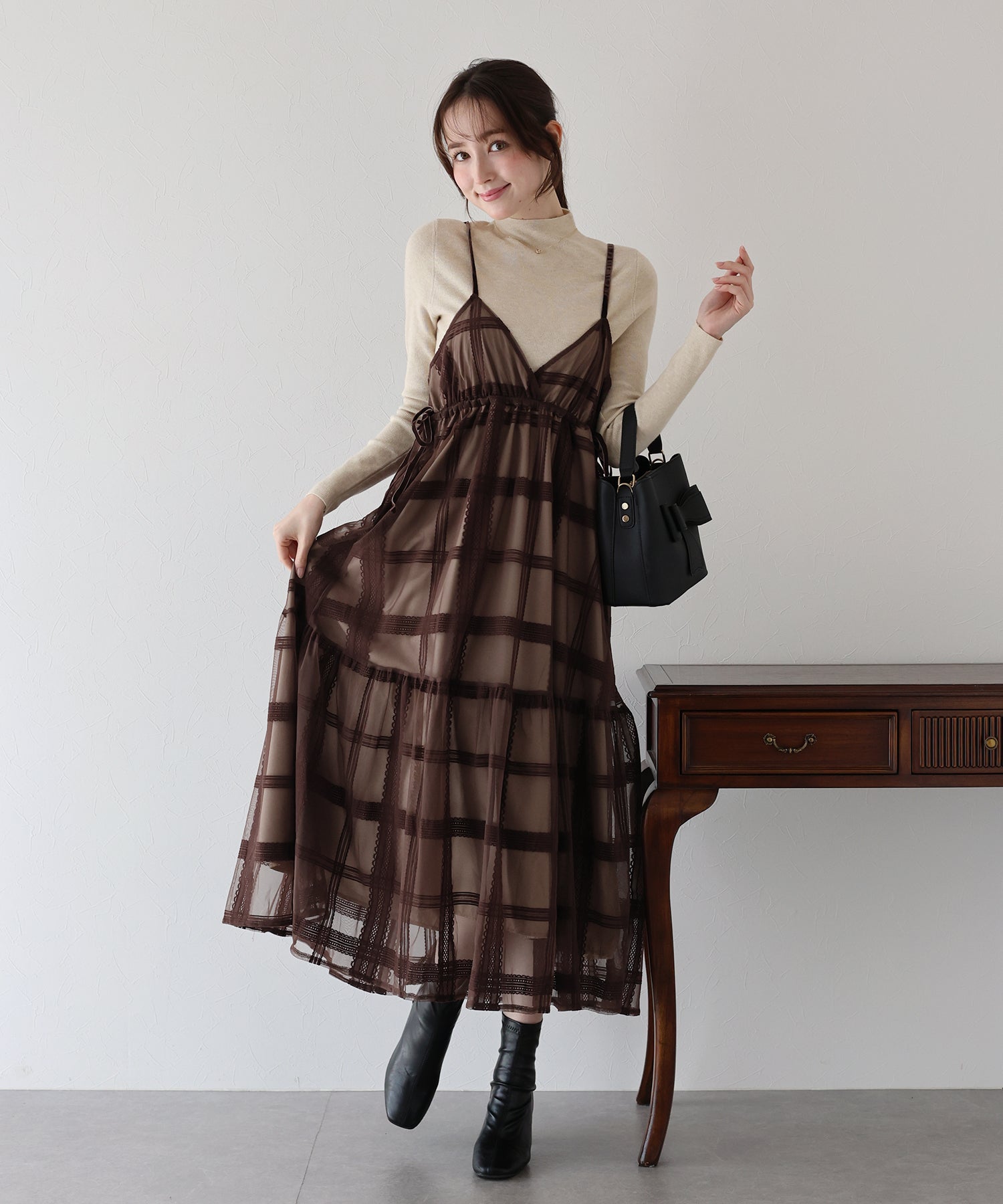 フロッキーチェックキャミワンピース