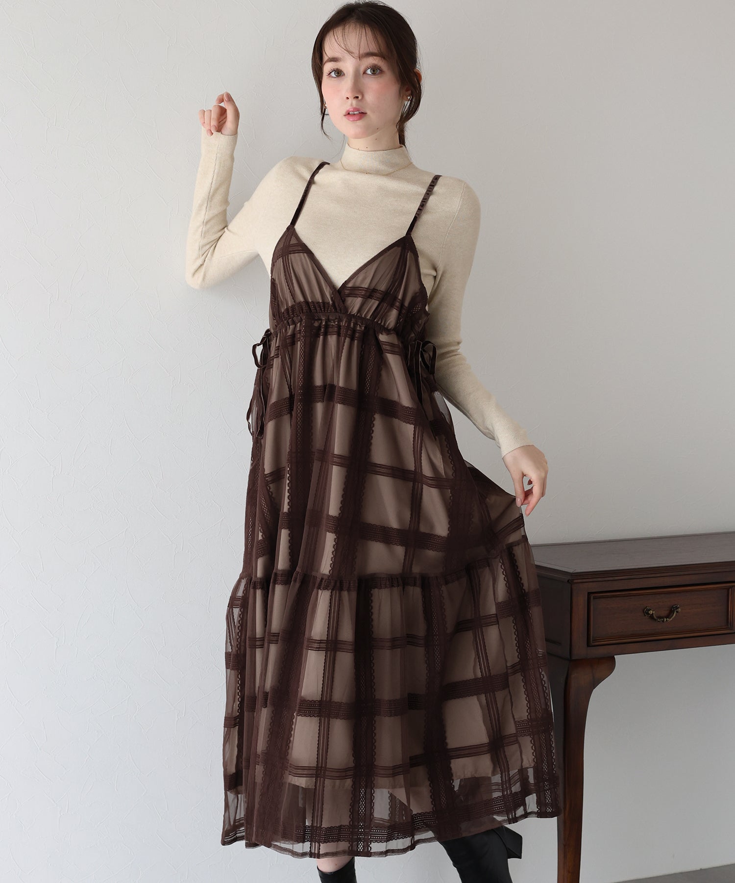 フロッキーチェックキャミワンピース