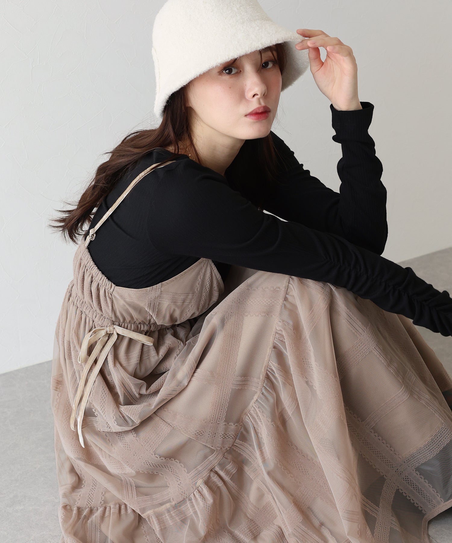 フロッキーチェックキャミワンピース