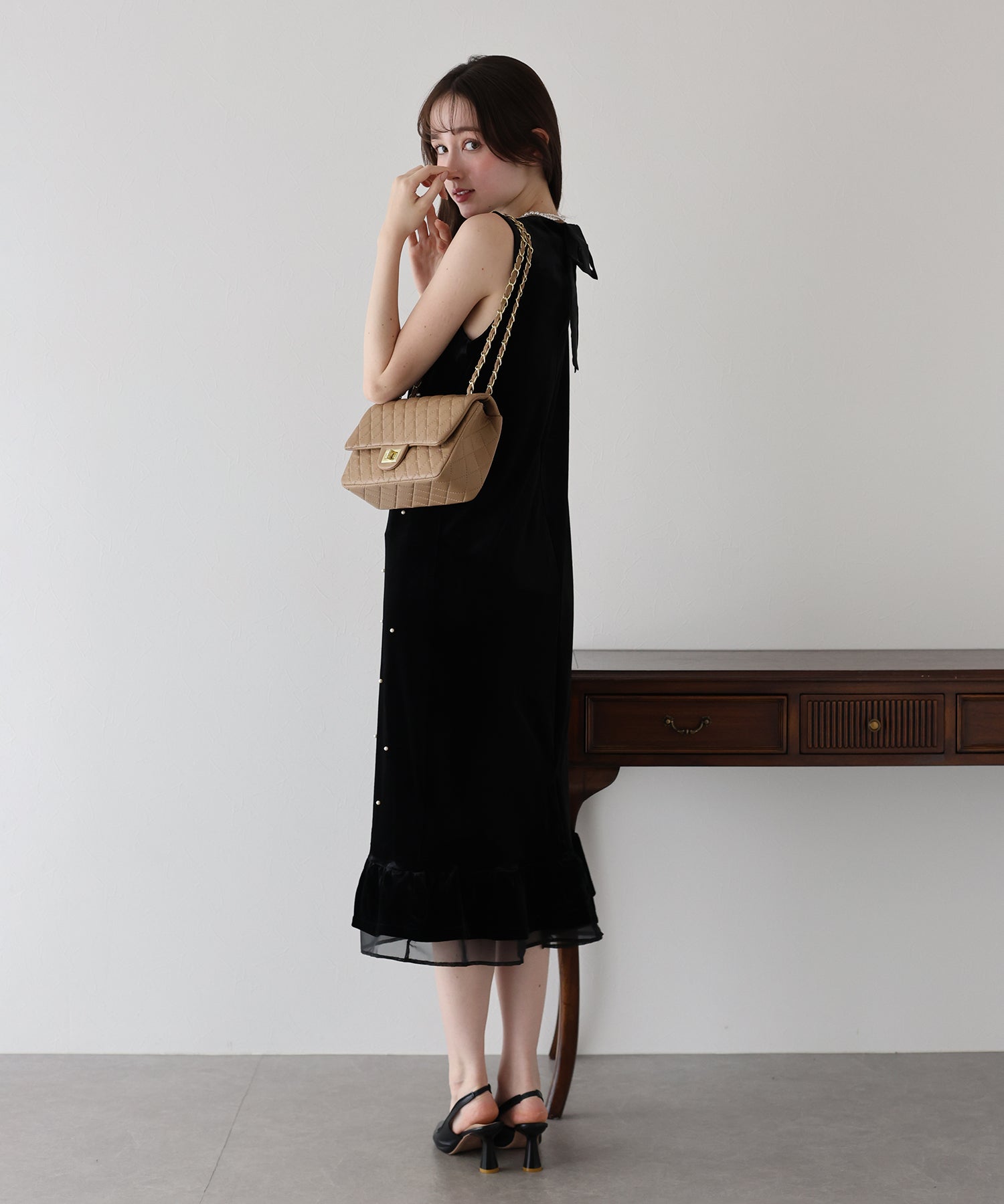 パール付きベロアワンピース