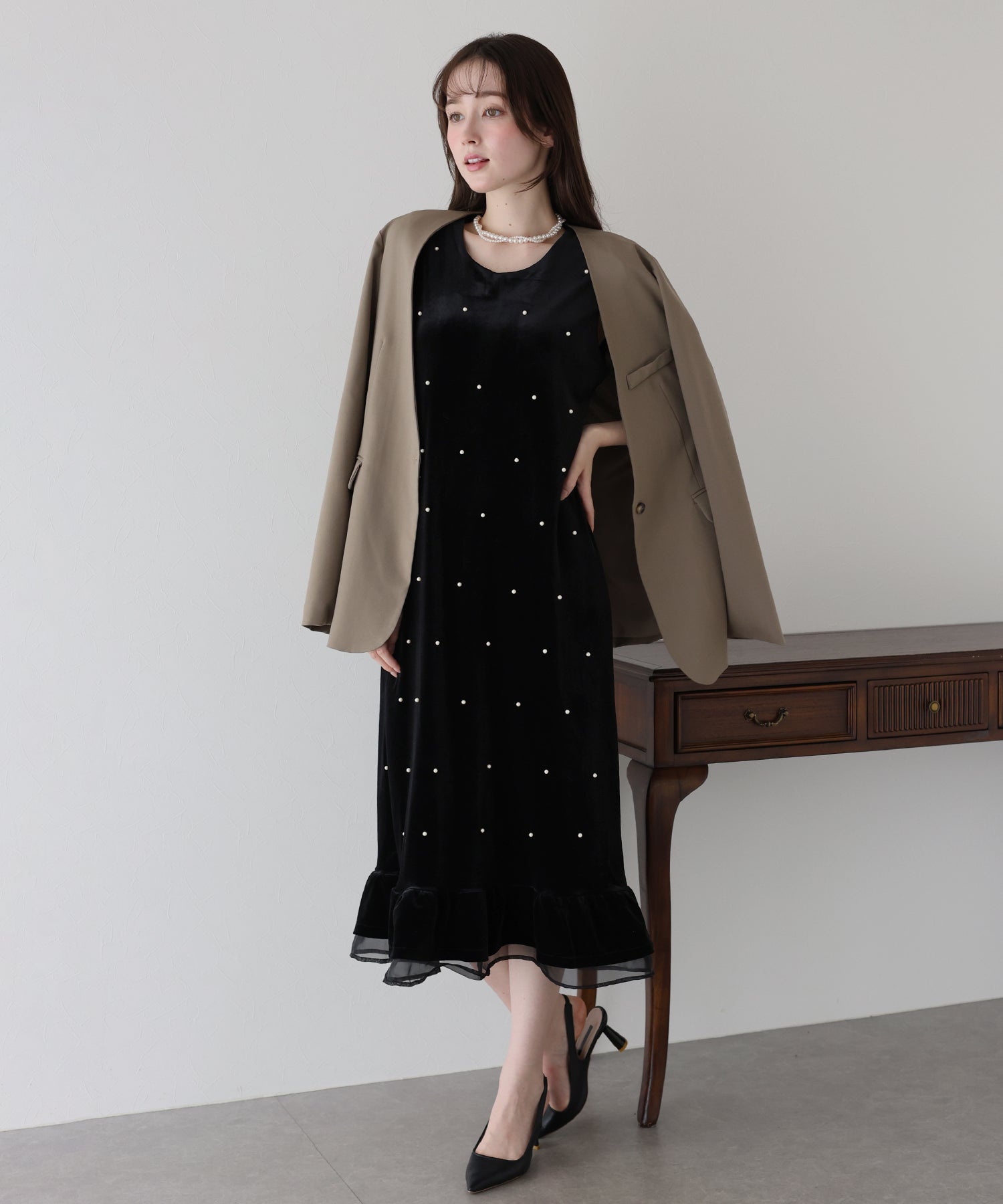 パール付きベロアワンピース