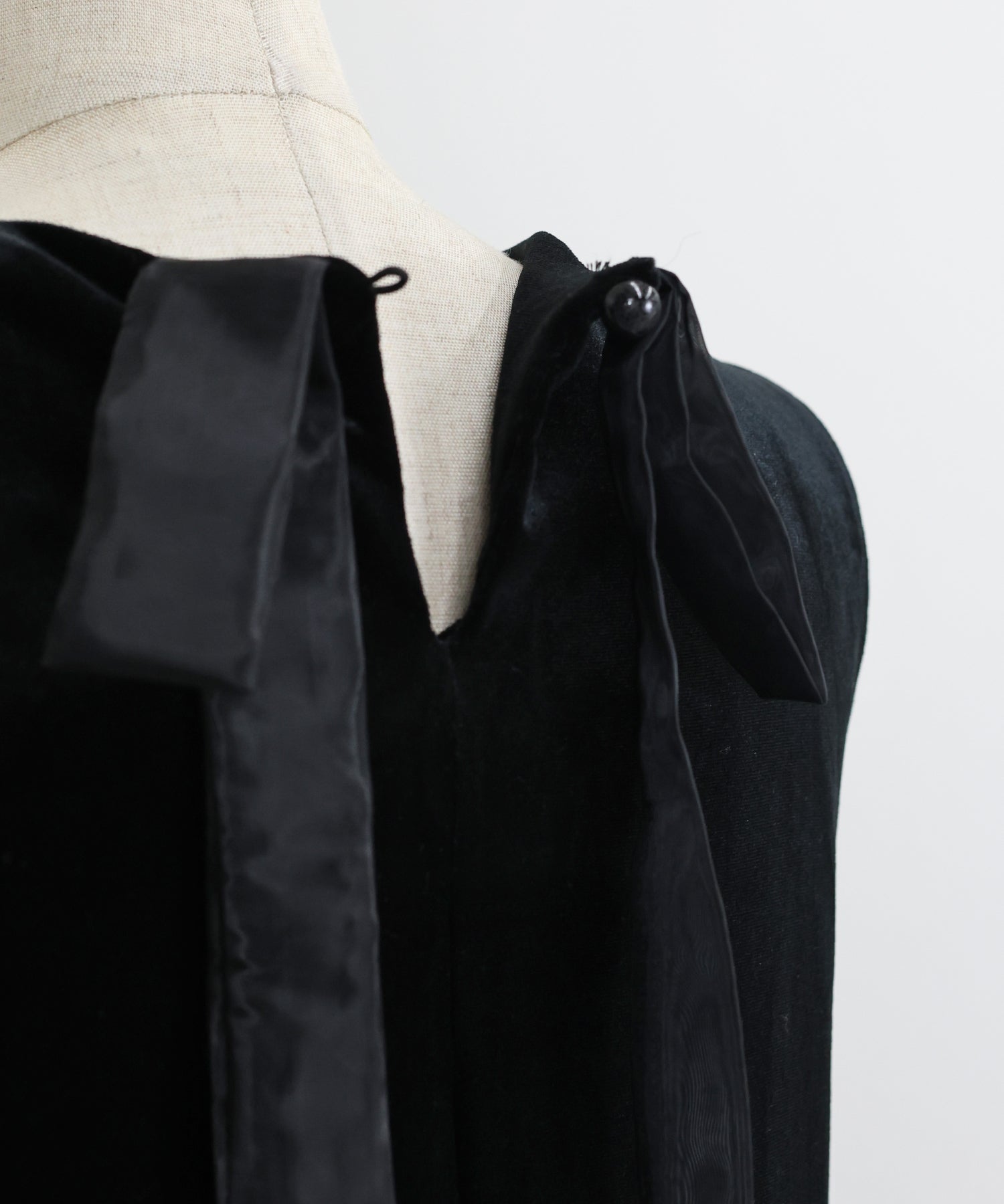 パール付きベロアワンピース