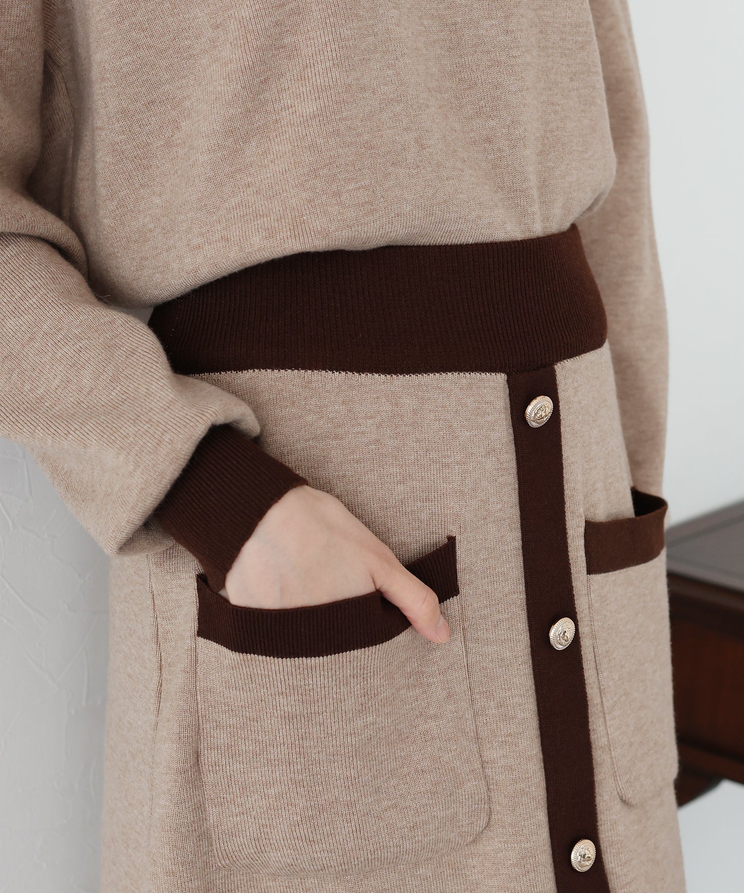 【TIME SALE】配色Vネックニット&スカート セットアップ