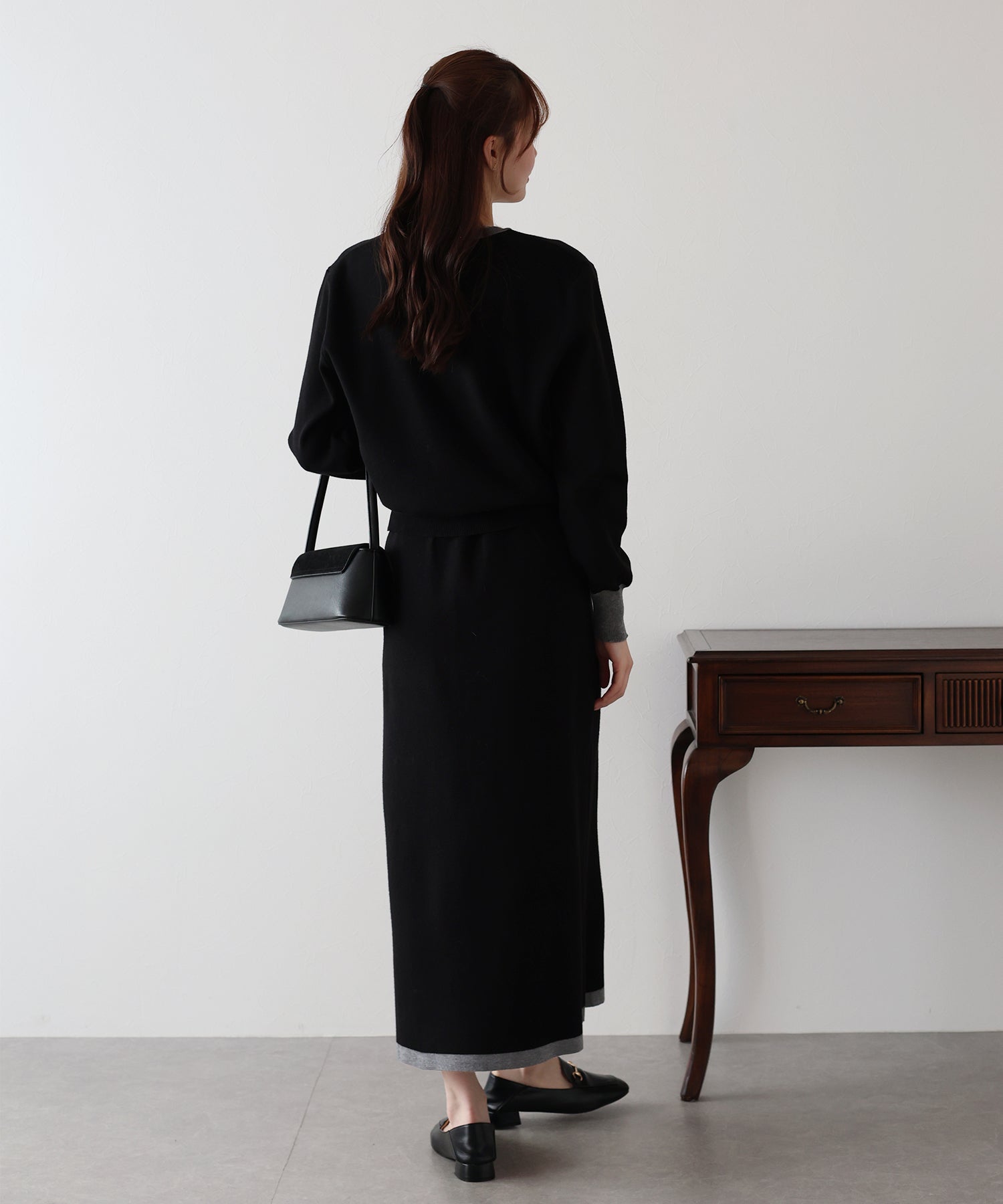 【TIME SALE】配色Vネックニット&スカート セットアップ