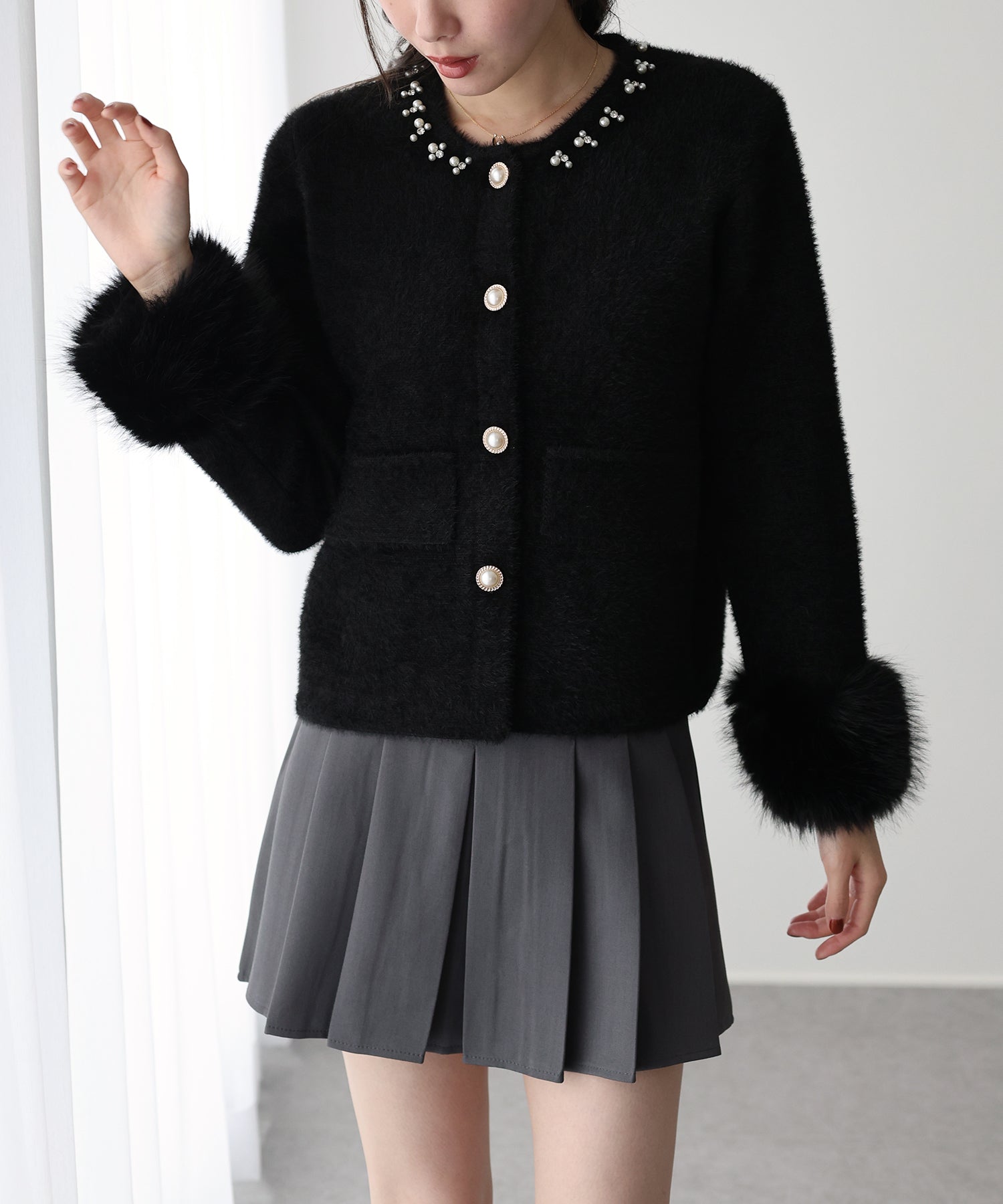 袖ファーパールビジュージャケット