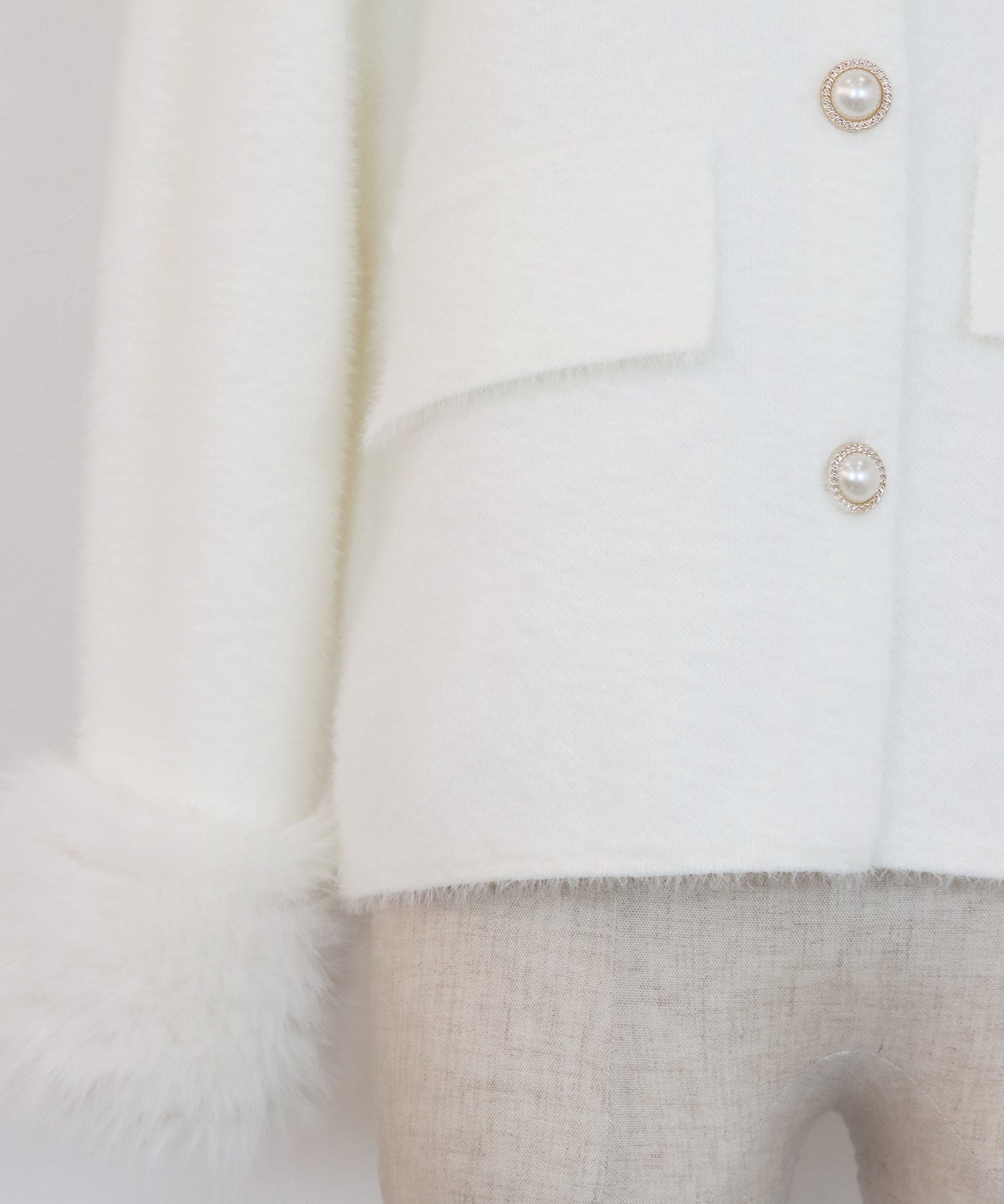 袖ファーパールビジュージャケット