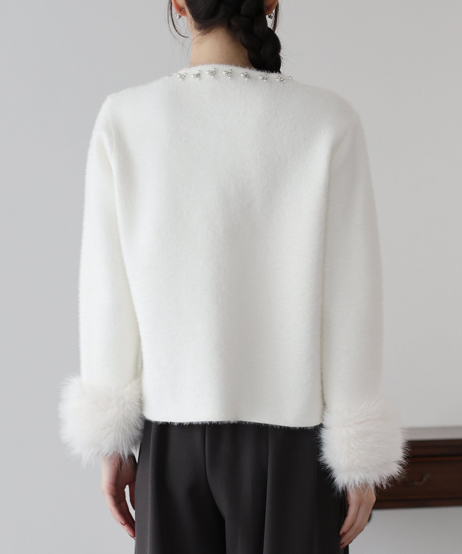 袖ファーパールビジュージャケット